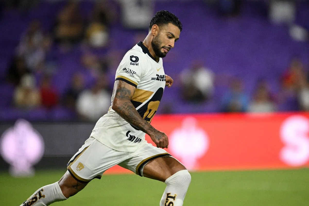 Botafogo formaliza proposta por Nathan e espera aval do Pumas