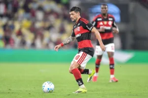 Arrascaeta atinge centésimo gol no Fla e projeta reação da equipe