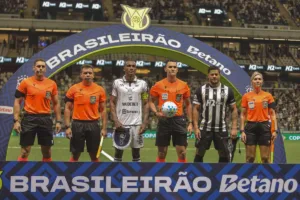 Em nota, Remo critica arbitragem e aponta falhas em jogo contra o Atlético-MG