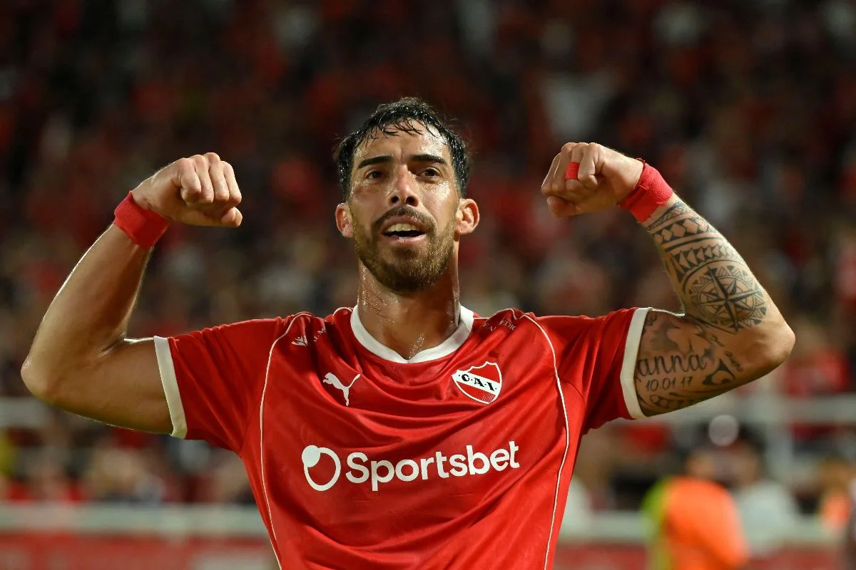 Flu apresenta proposta por Gabriel Ávalos, do Independiente (ARG)