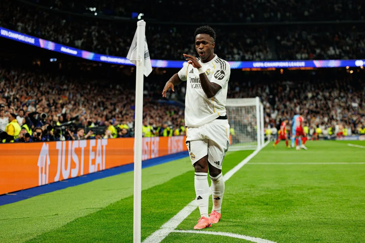 Vini Jr. marca, Real Madrid vence o Benfica e vai às oitavas da Champions