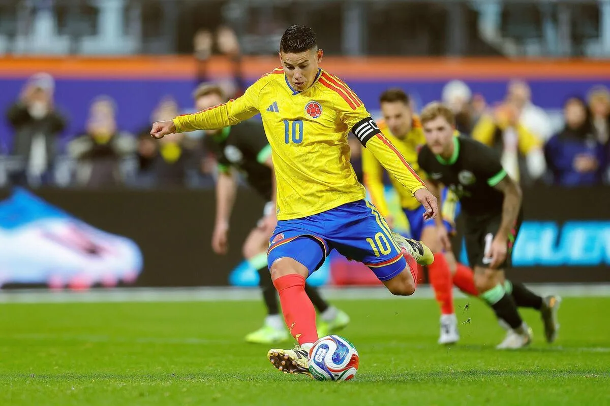 Livre no mercado, James Rodríguez pode ser rival de Messi na MLS