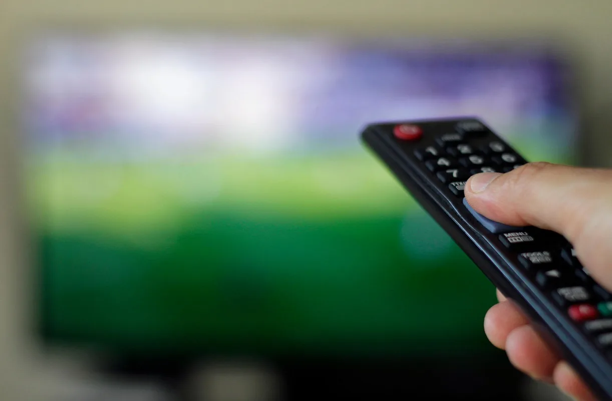 Futebol na TV hoje: confira as partidas que vão ao ar nesta sexta (20)