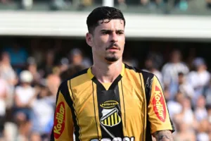 Sem acordo, Rômulo não enfrenta o Palmeiras na decisão do Estadual