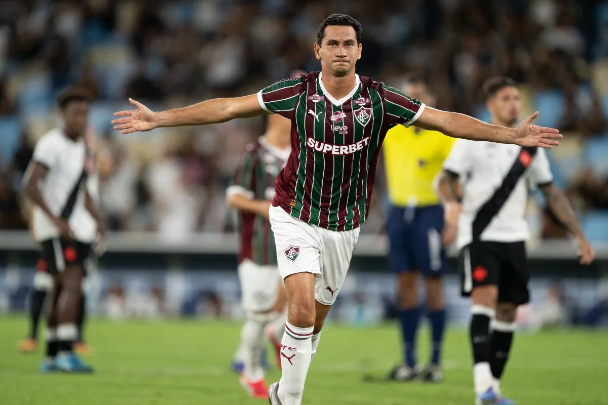 Fluminense empata com o Vasco e vai à decisão do Carioca