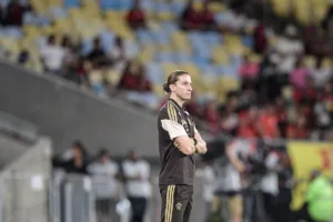 Flamengo demite Filipe Luís logo após goleada sobre o Madureira