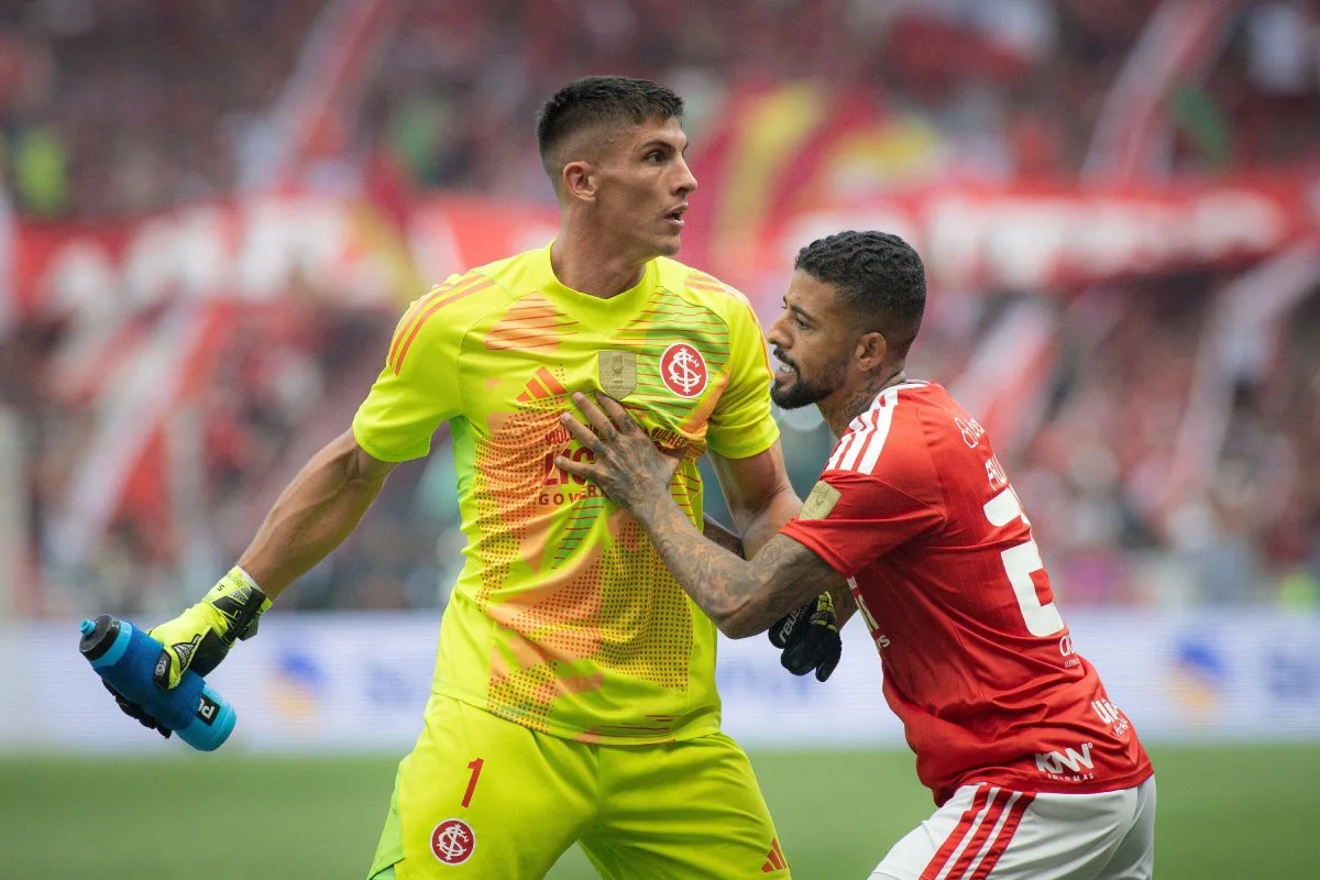 Goleiro Rochet, do Internacional, entra na mira do River Plate