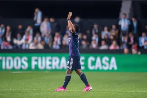 De volta à Seleção, Endrick mira jogo contra a França: “O melhor jogo dessa parada”
