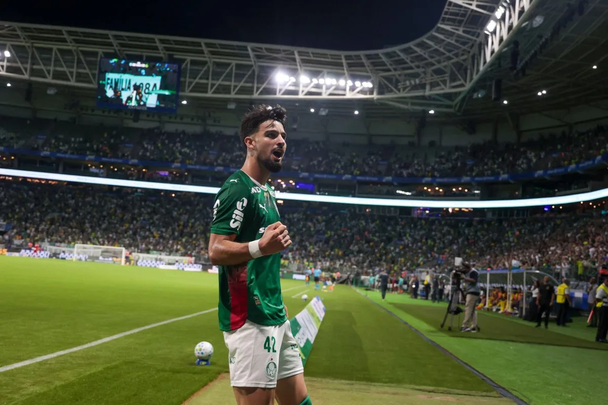 Com gol de Flaco López, Palmeiras vence o Mirassol e vira líder do Brasileirão