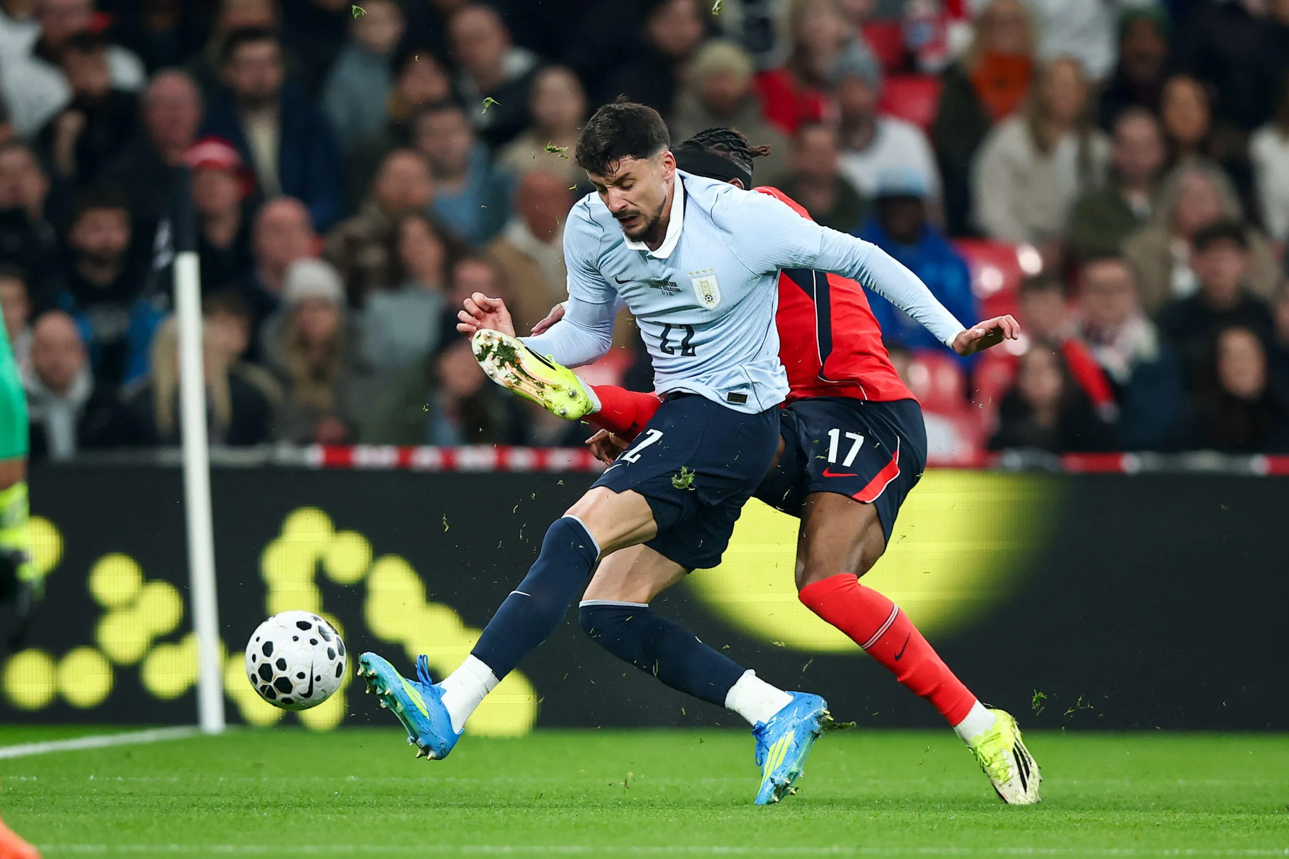 Lesão de Piquerez aciona Fifa, que pagará salário ao Palmeiras