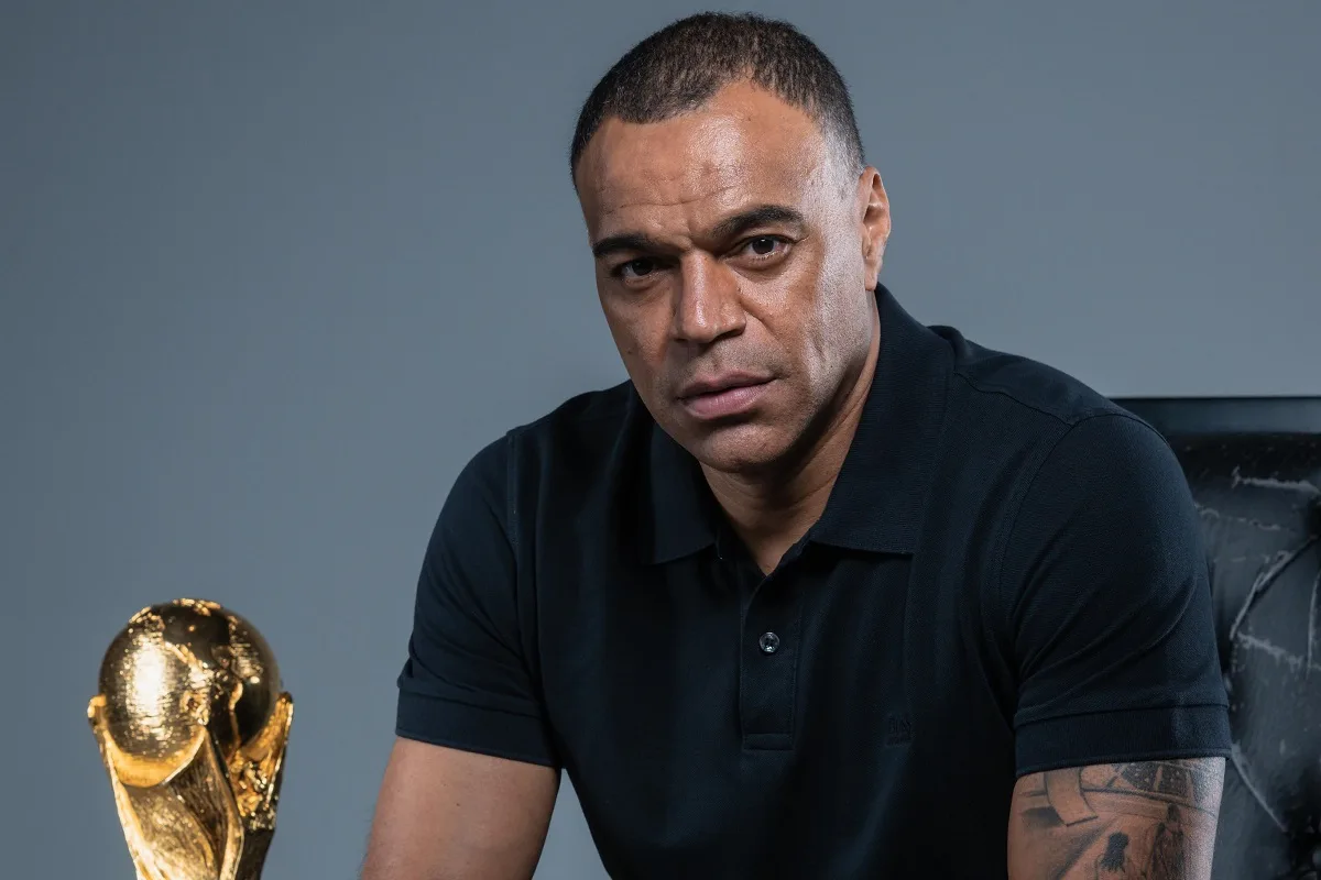 Ano de Copa, novos desafios: Denilson vive fase intensa entre transmissões, projetos e família