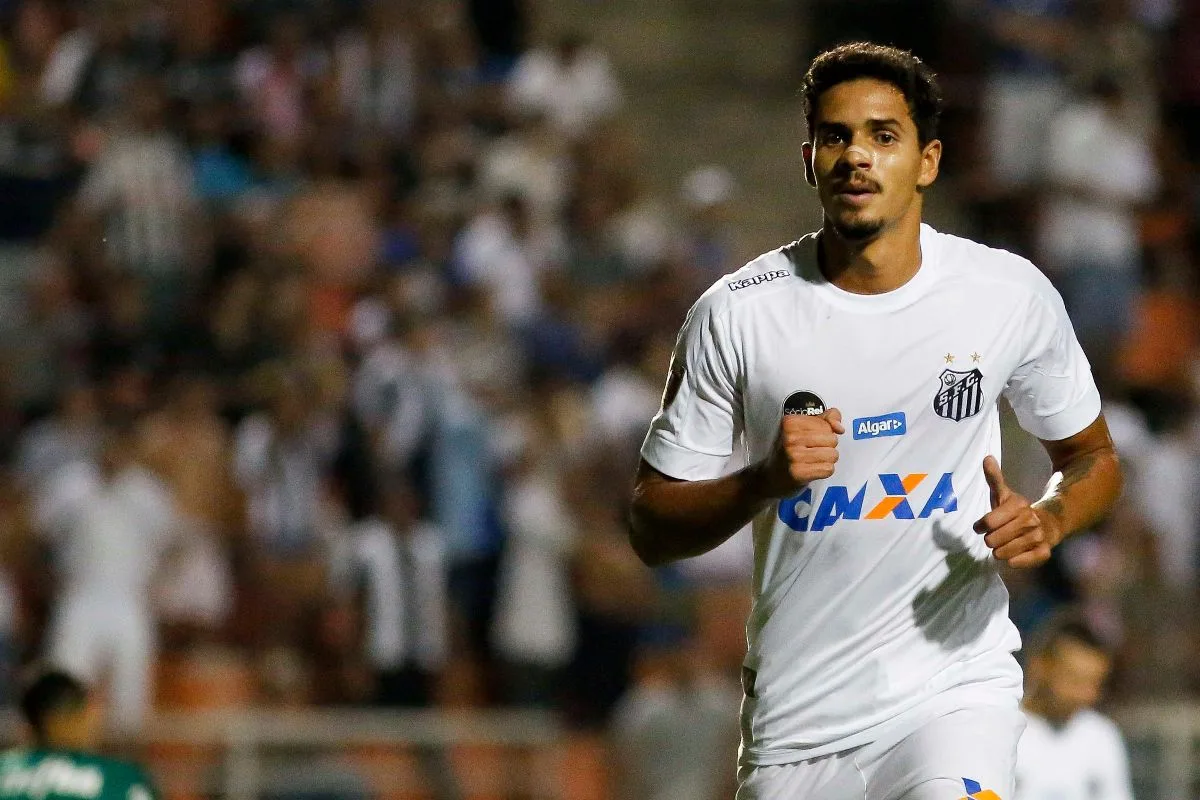 Santos tenta fechar com Lucas Veríssimo antes do fechamento da janela