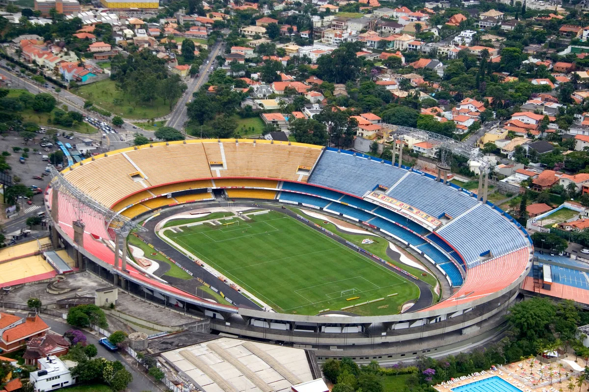 São Paulo negocia com montadora chinesa por naming rights do Morumbi