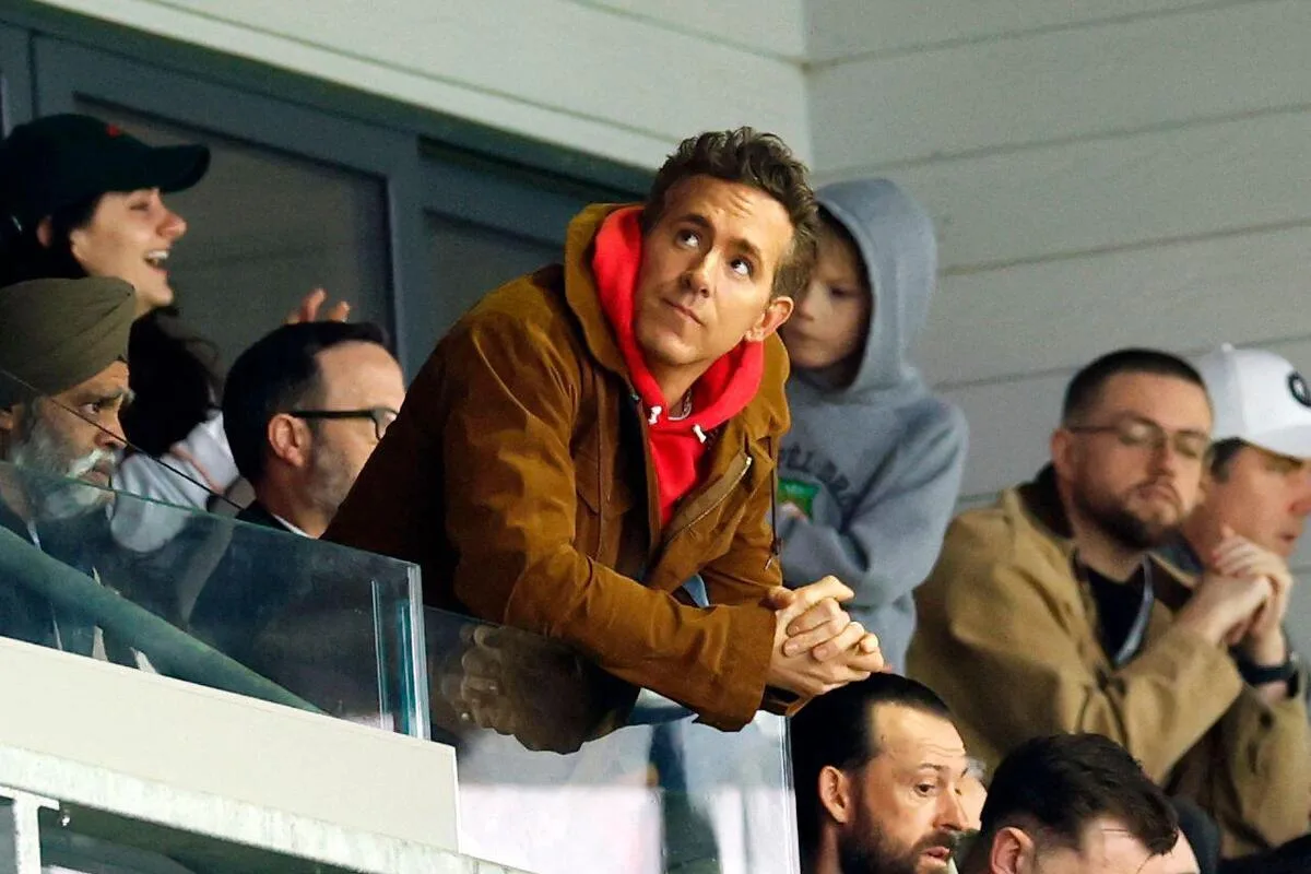 Imprensa inglesa aponta interesse do ator de Deadpool em comprar o Santa Cruz