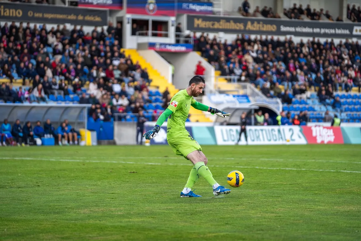 Lembra dele? Cria da base do Grêmio vive nova fase em Portugal