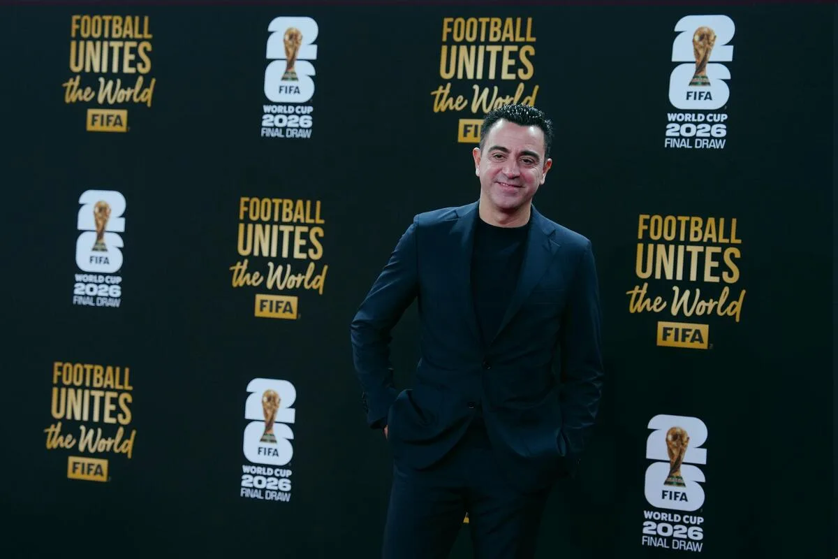Xavi revela motivo de Messi não ter retornado ao Barcelona