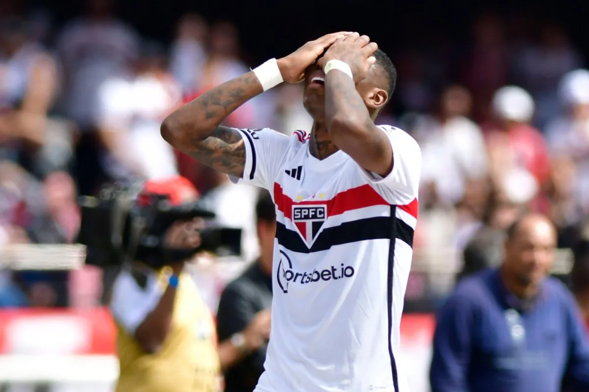 São Paulo dá prazo de dez dias para rescindir o contrato de Arboleda