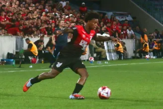 Bruninho, do Athletico