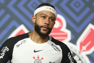 Memphis Depay, do Corinthians