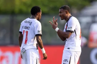 Andrés Gomez e Cuiabano, do Vasco