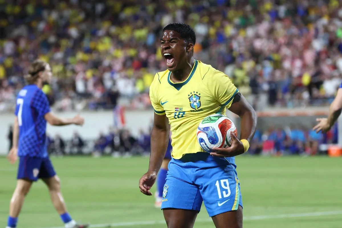 Ancelotti elogia novatos e fala sobre decisão envolvendo Endrick