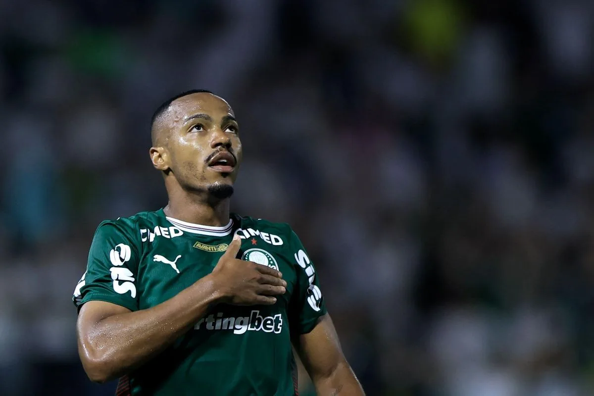 Marlon Freitas decide, Palmeiras vence Grêmio e segue firme na liderança do Brasileirão