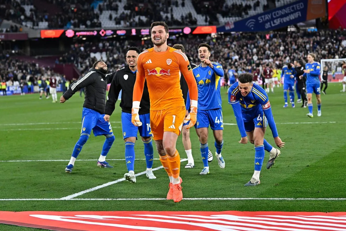 Ex-Botafogo decide nos pênaltis e coloca Leeds na semifinal Copa da Inglaterra depois de 39 anos