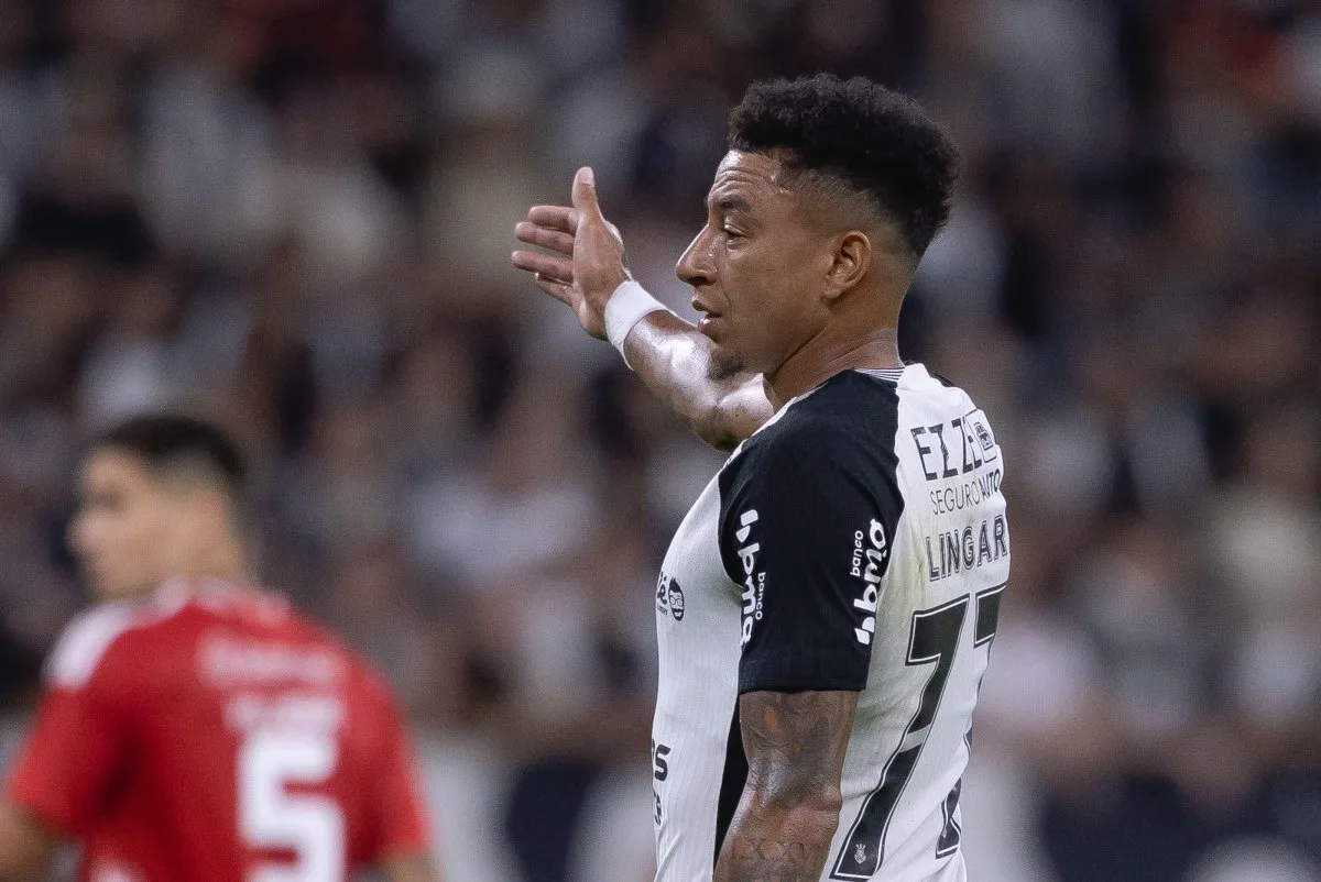 Diniz deve escalar time misto na estreia do Corinthians na Copa do Brasil