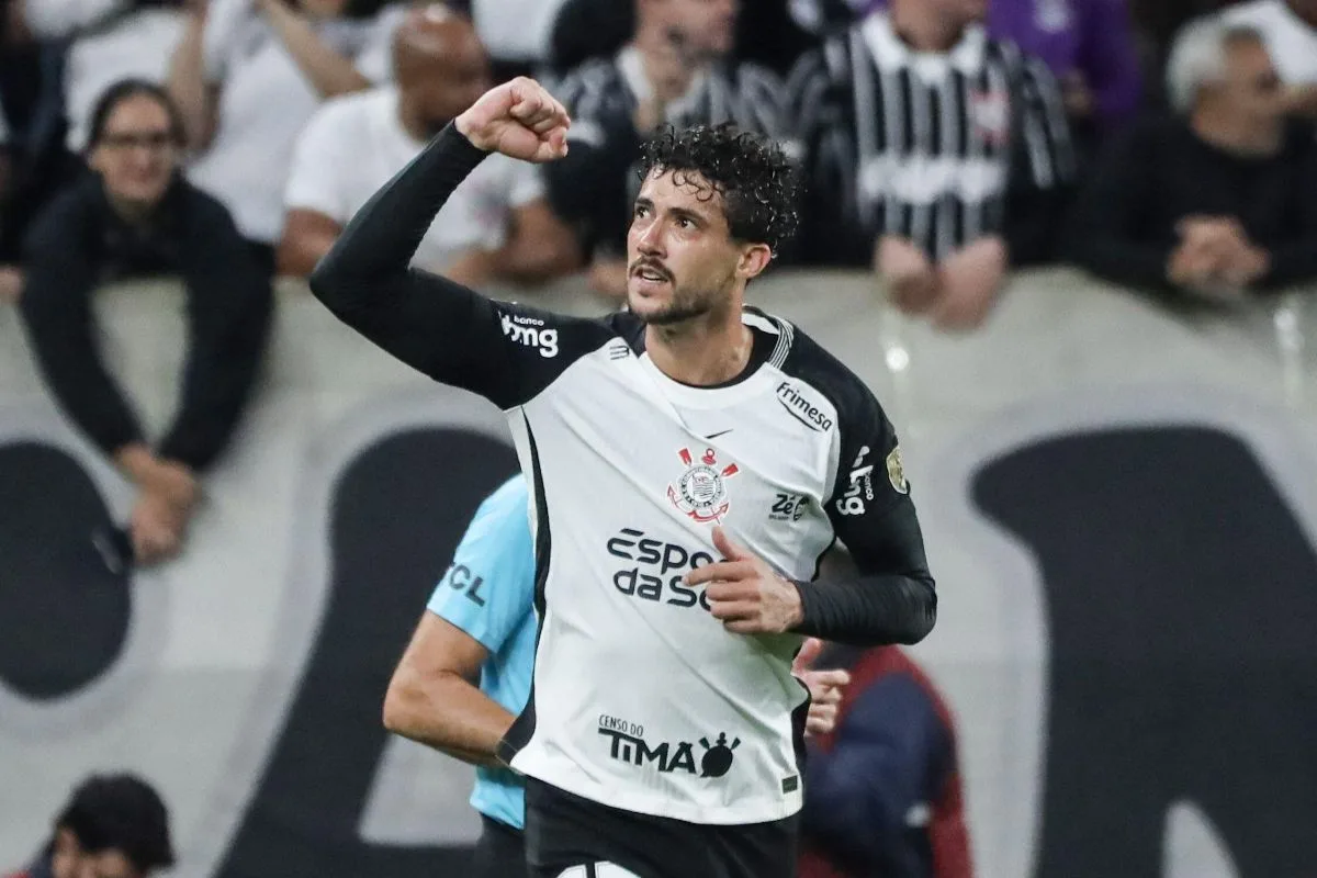 Gustavo Henrique brilha, marca e destaca triunfo do Corinthians na Libertadores