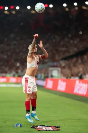 Flamengo domina e vence o Bahia em noite de homenagens a Oscar Schmidt