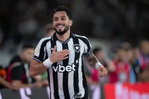Botafogo vence a Chapecoense e larga na frente na Copa do Brasil
