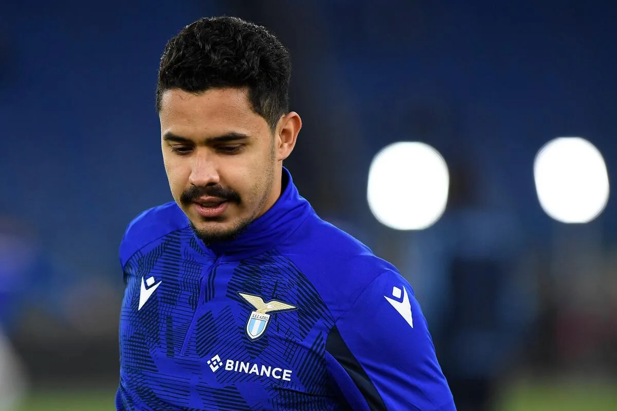 São Paulo enfrenta cobrança milionária por direitos de imagem de André Anderson