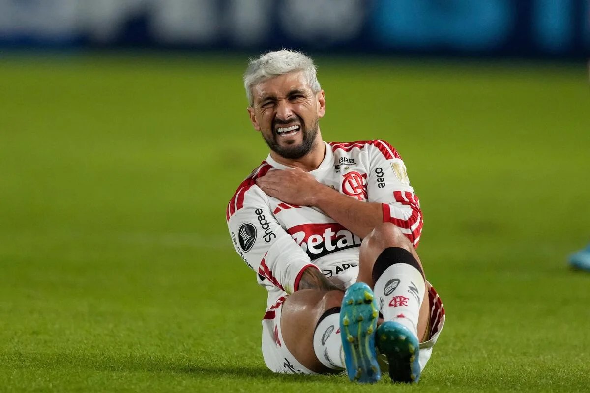 Arrascaeta fará cirurgia nesta quinta e deve ficar de fora até a Copa