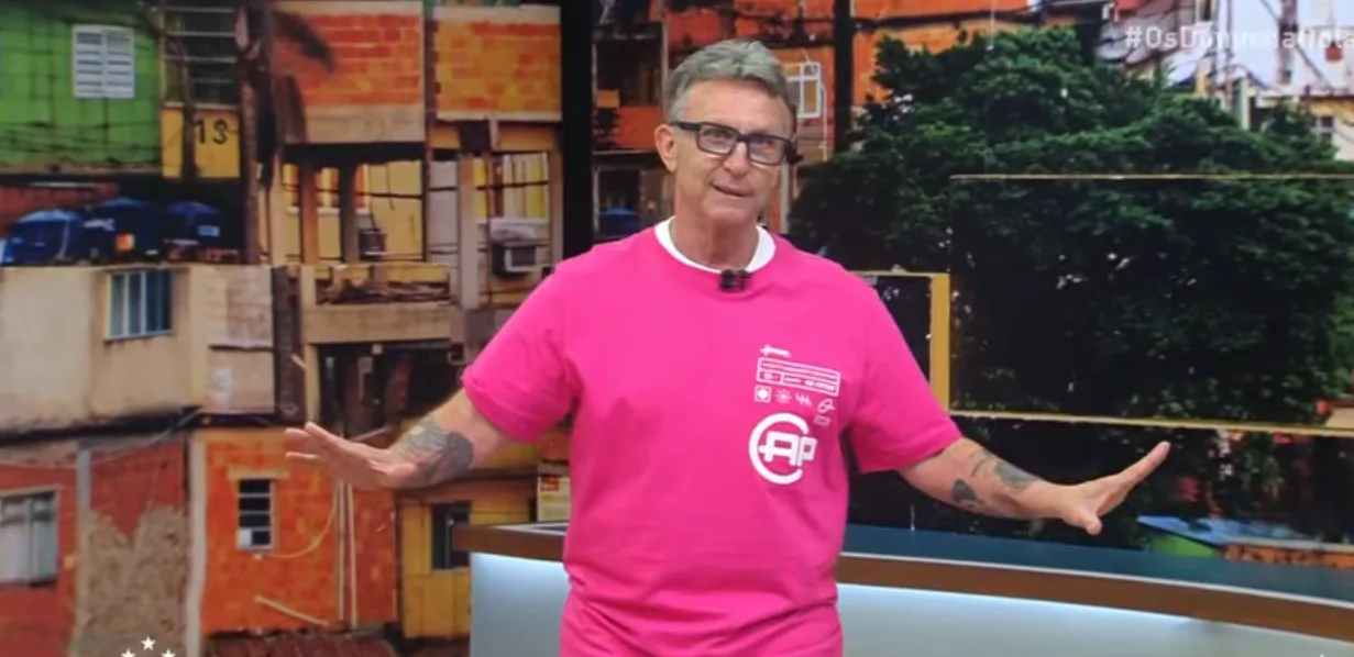 Corinthians se aproxima de acordo para renovar com Memphis, diz Craque Neto