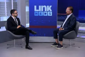 Presidente da FPF diz que Neymar deveria ir à Copa: “joga em qualquer time meu”