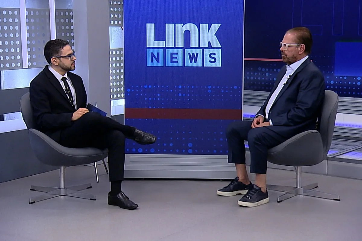 Presidente da FPF diz que Neymar deveria ir à Copa: “joga em qualquer time meu”