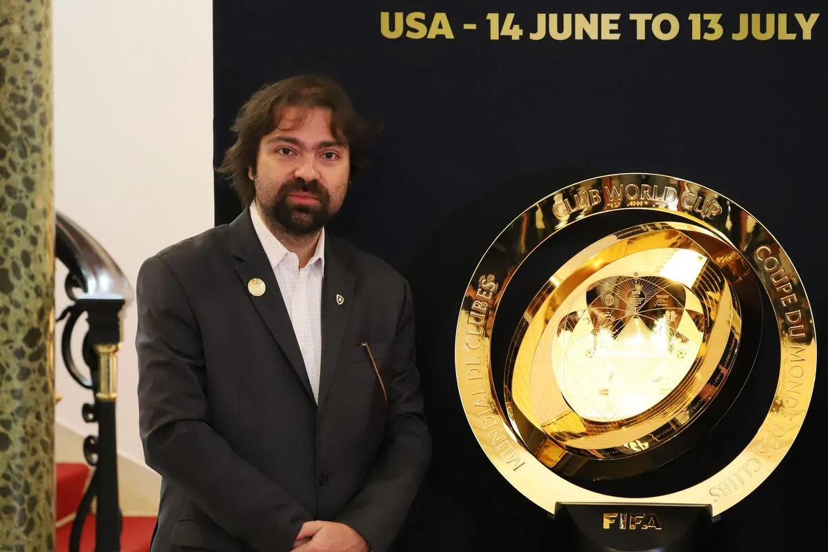 Presidente do Botafogo critica publicação de SAF colocando clube à venda