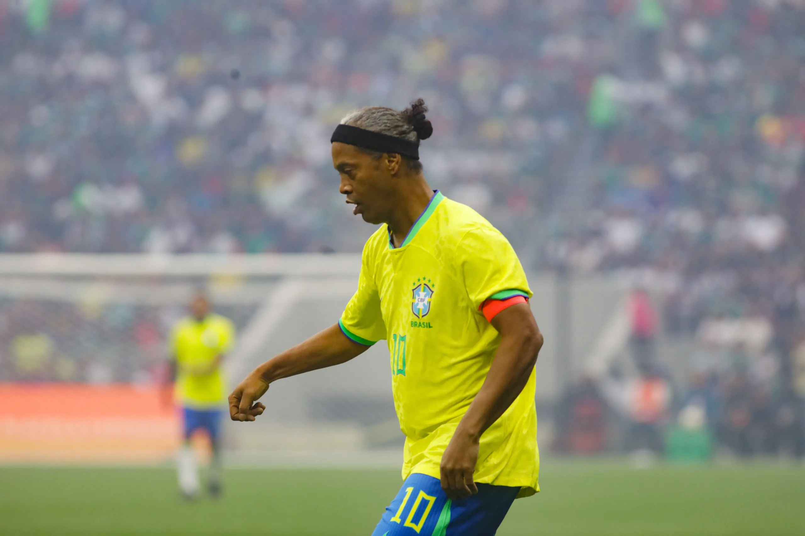 Ronaldinho defende Neymar na Copa e manda recado sobre convocação de Ancelotti