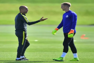Guardiola e Hart, pelo City