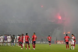 Conmebol pune Medellín após caos na Colômbia e confirma triunfo do Flamengo na Libertadores