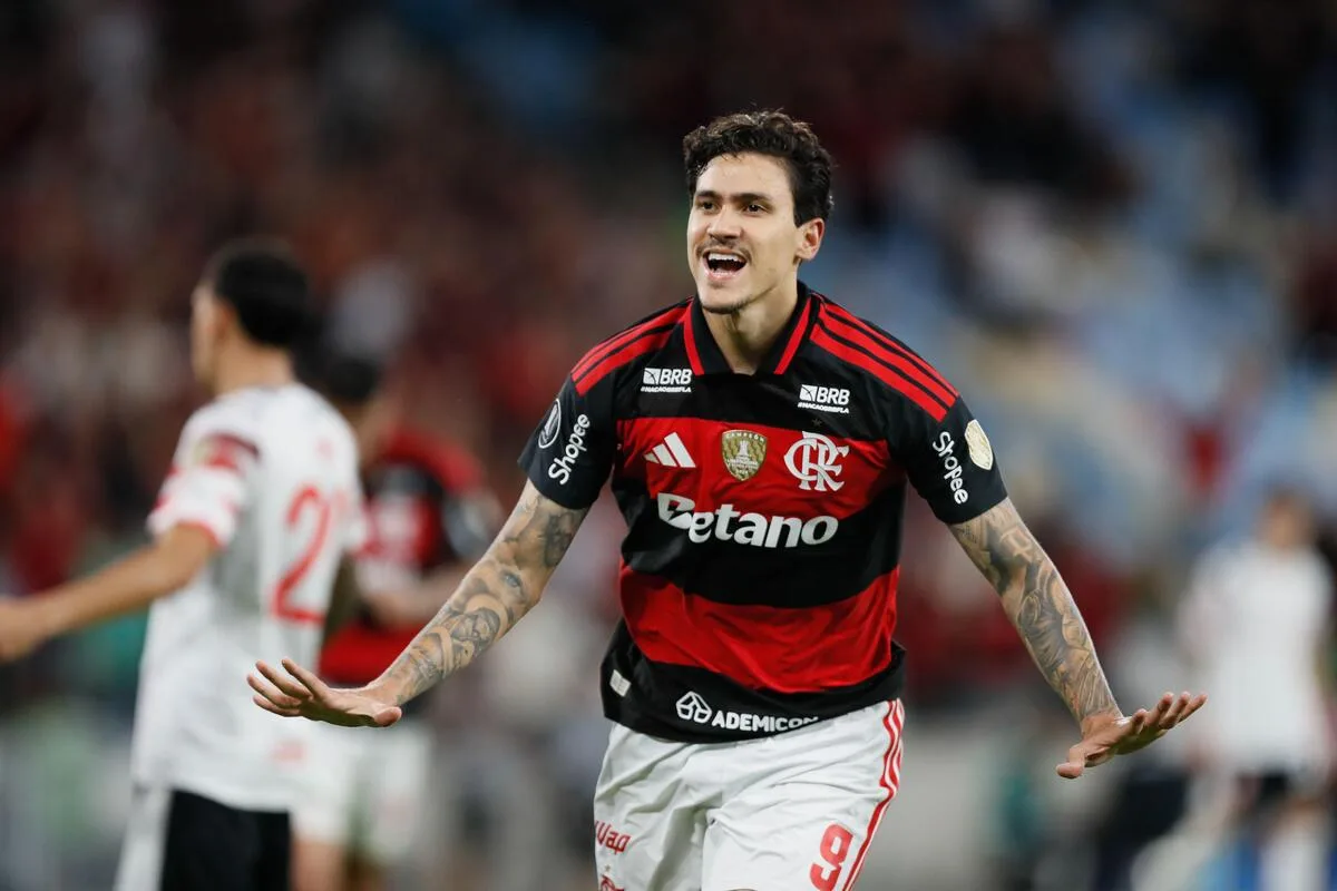 Pedro desabafa após ficar fora da Copa do Mundo e recebe apoio de Leonardo Jardim no Flamengo