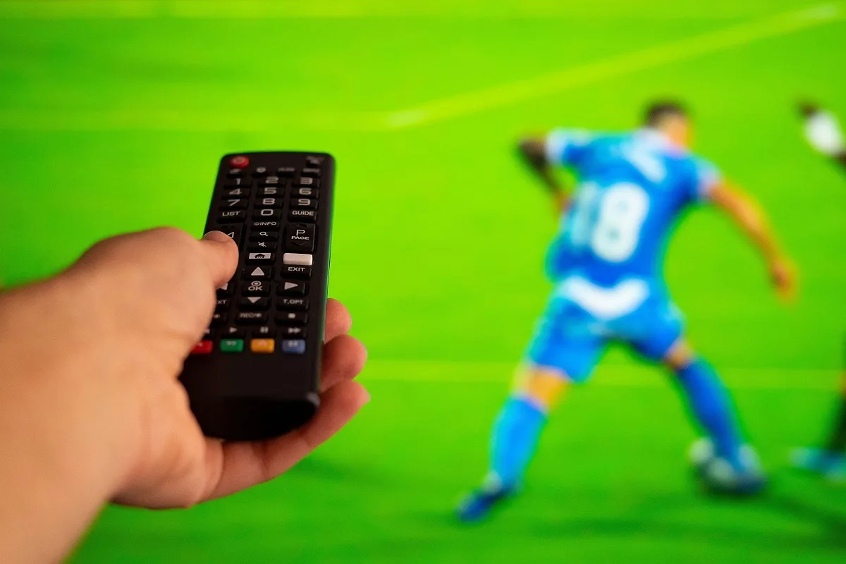 Futebol na TV hoje: veja o que é atração nas telas nesta segunda-feira (18)