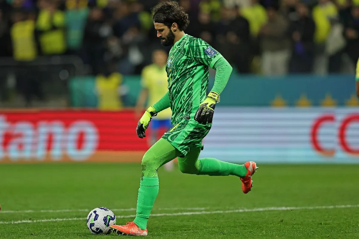 CBF proíbe uniforme vermelho dos goleiros do Brasil na Copa do Mundo
