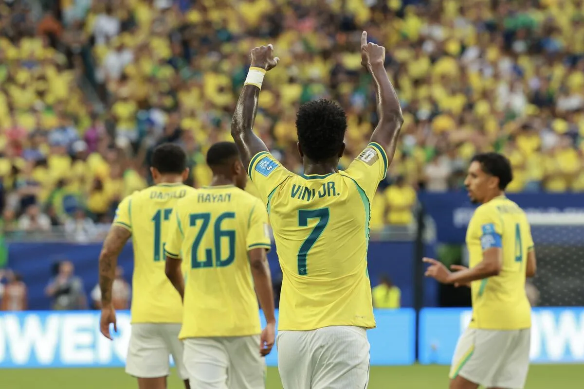Imprensa internacional exalta Brasil, chama Vini Jr. de “extraterreste” e celebra volta de Neymar