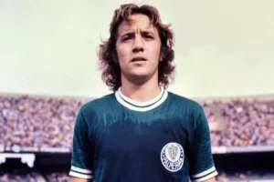 Morre Leivinha, ídolo histórico do Palmeiras e ex-jogador da Seleção Brasileira