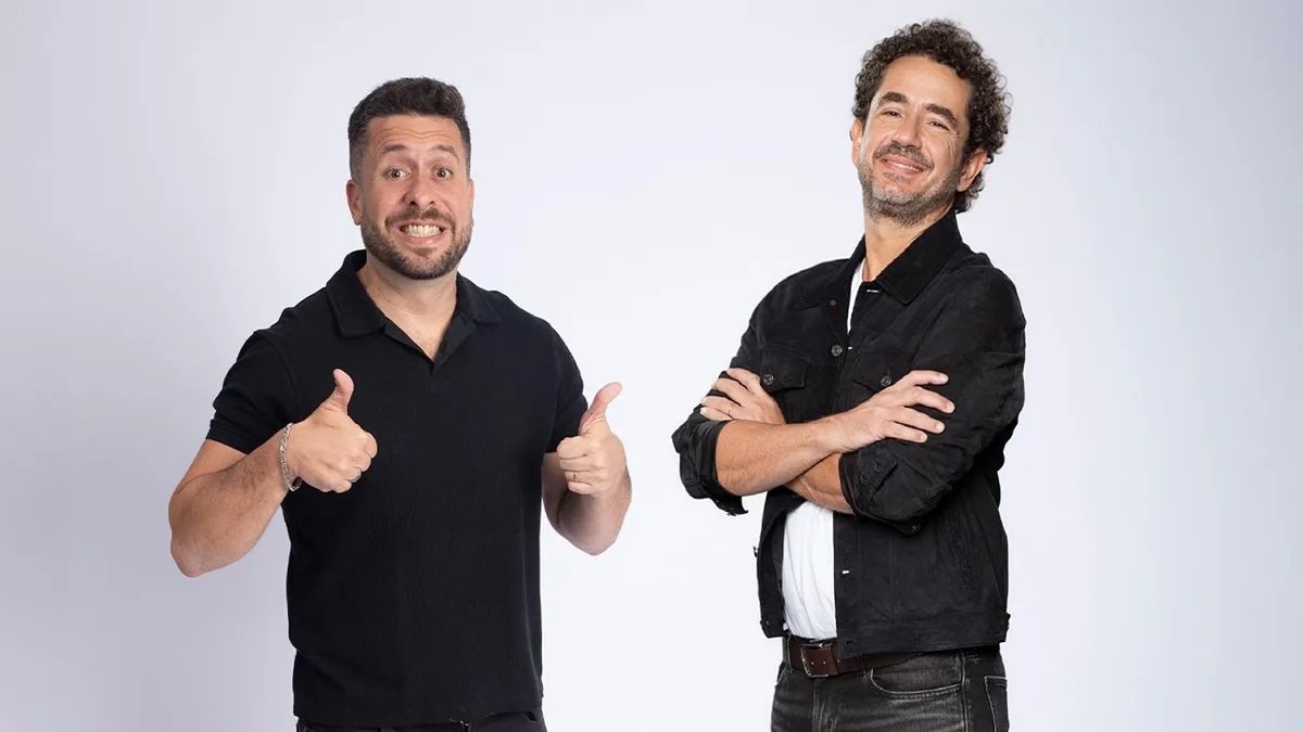Felipe Andreoli e Maurício Meirelles estreiam quadro de humor sobre a Copa do Mundo na Record