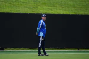 Técnico da Escócia admite preferência por jogos como contra o Brasil