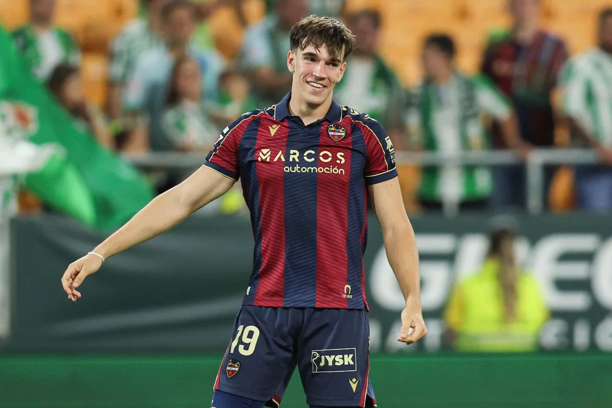 Real Madrid mira atacante do Levante e aumenta disputa por espaço com Endrick