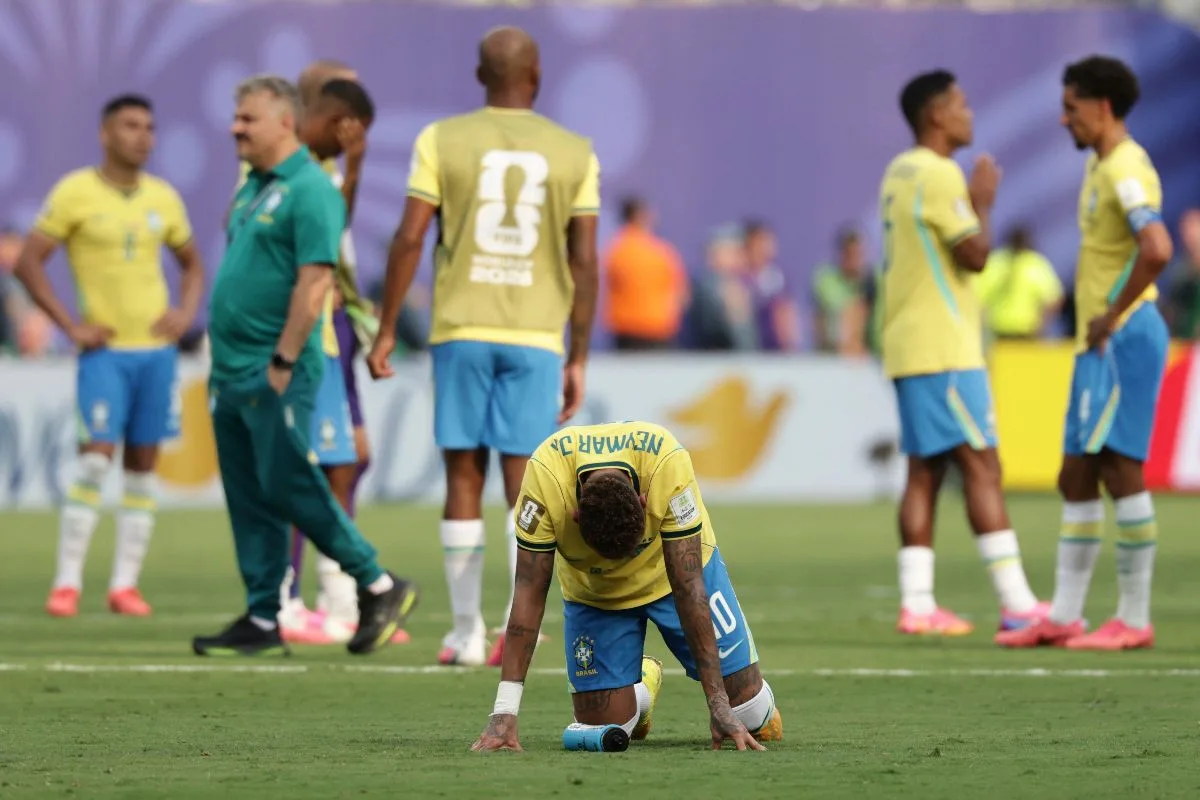 Neymar sinaliza fim de ciclo na Seleção Brasileira: “Agora acabou”
