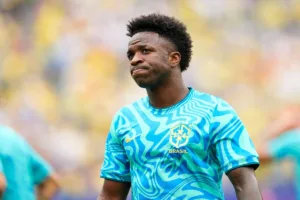 Vini Jr quebra o silêncio após eliminação do Brasil e admite “frustração absurda”